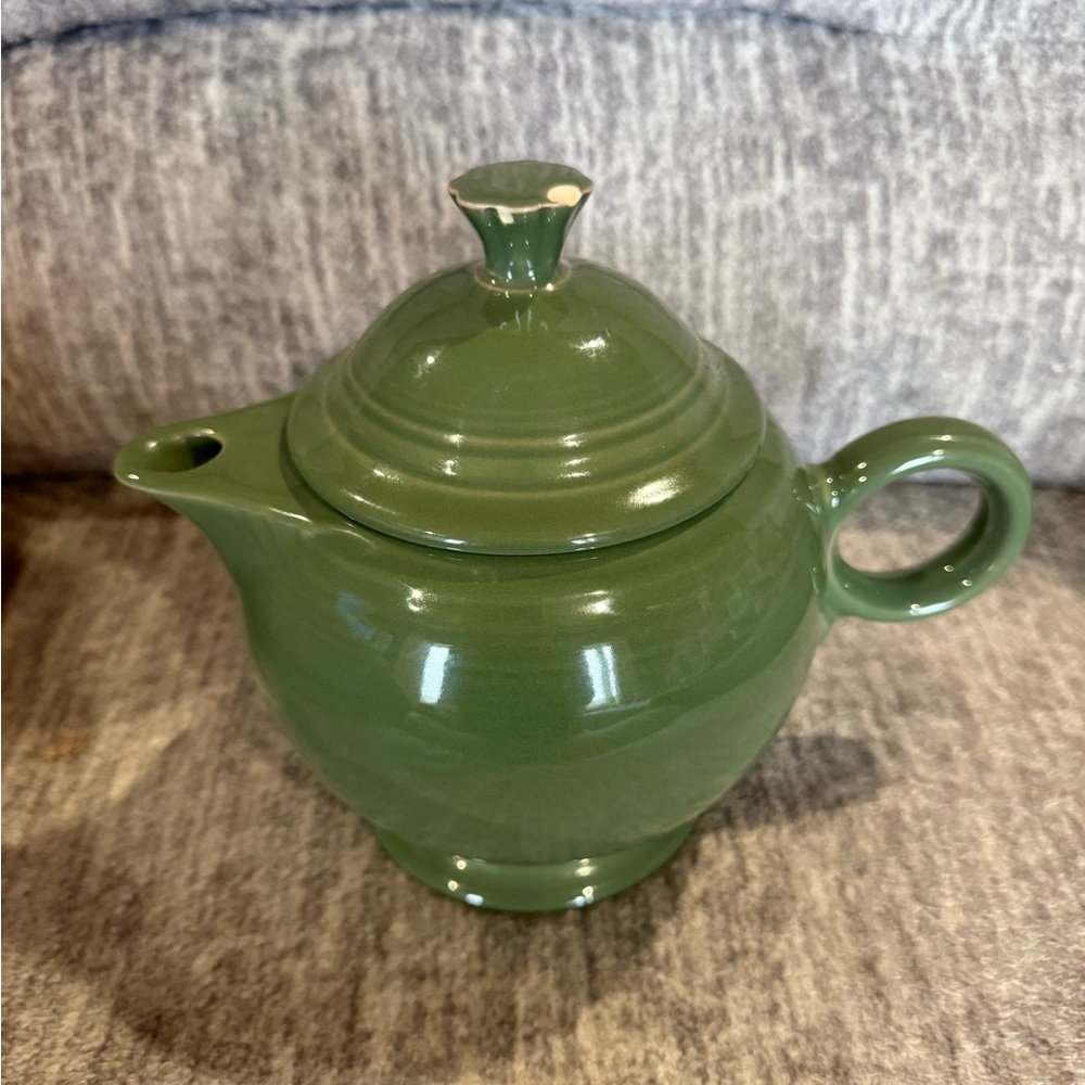 Fiesta 44 oz Covered Teapot in a green glaze